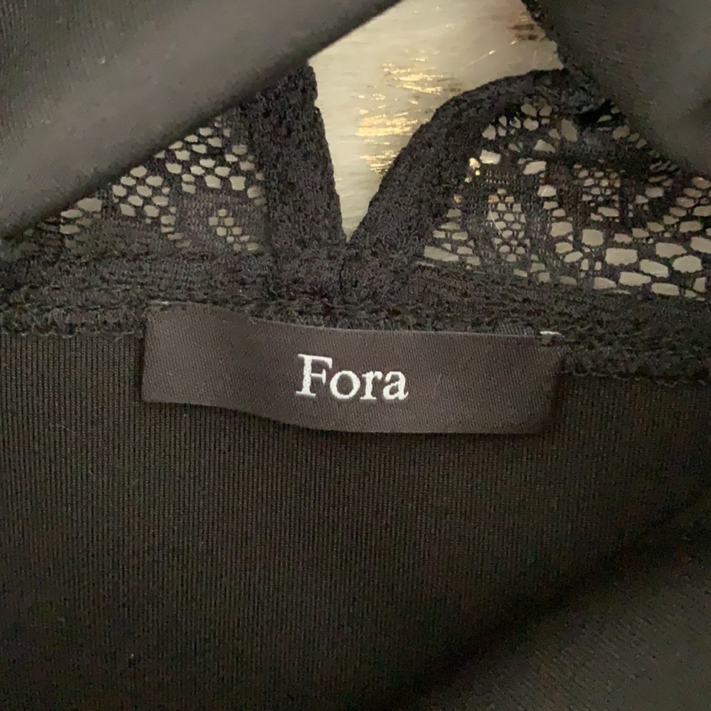 Fora Black Crop Top High Neck Lace - Picture 7 of 8